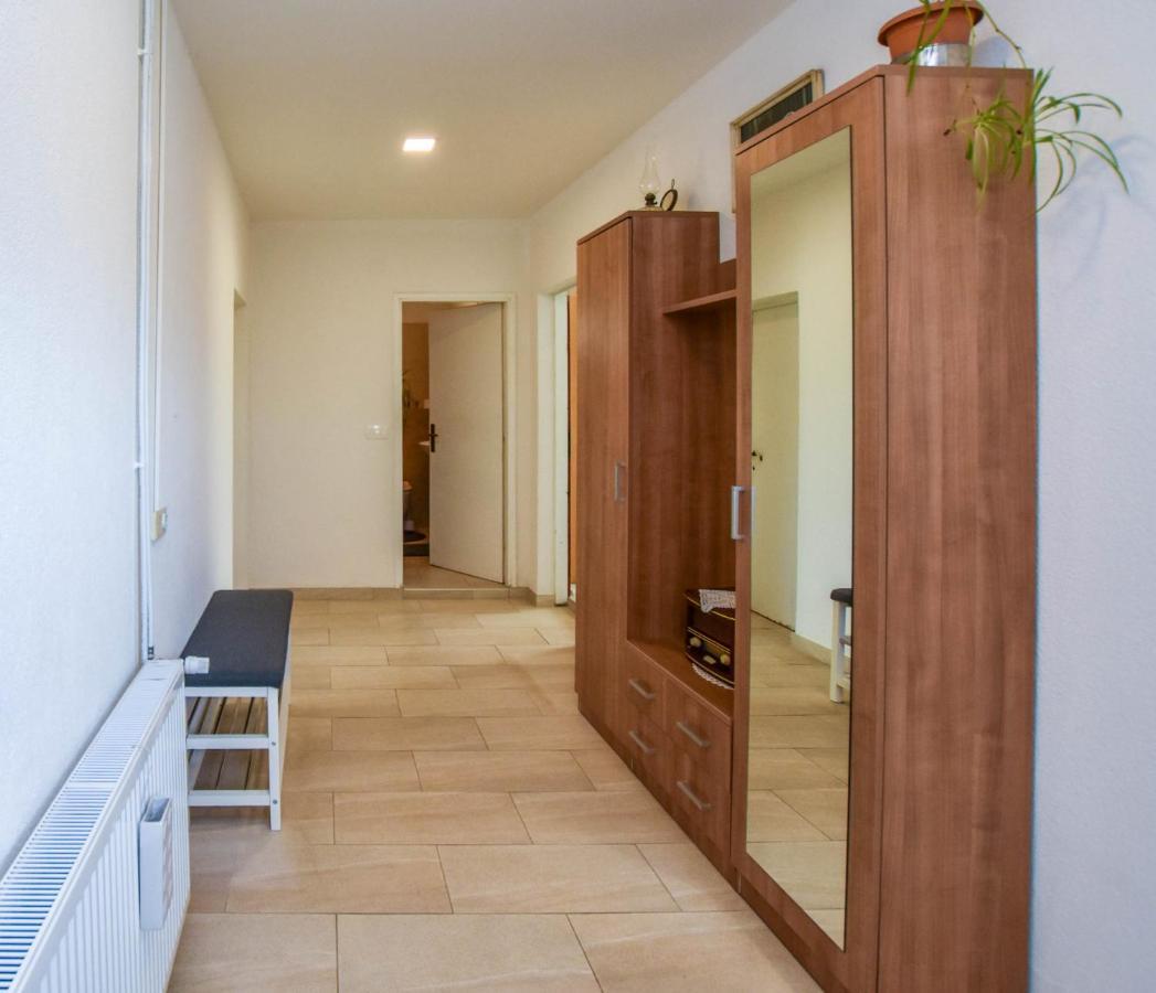 Apartamento Kuca Za Odmor Lucija Vrana  Exterior foto