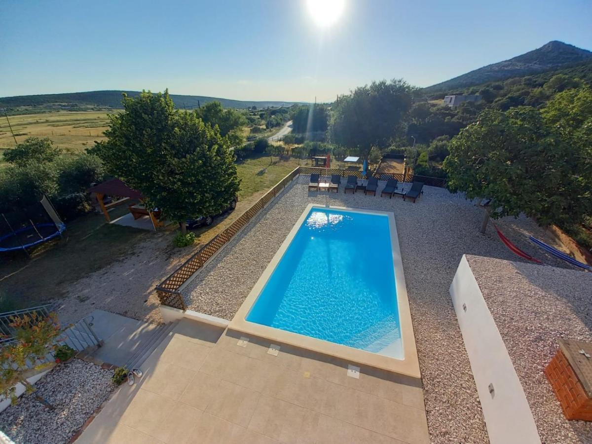 Apartamento Kuca Za Odmor Lucija Vrana  Exterior foto